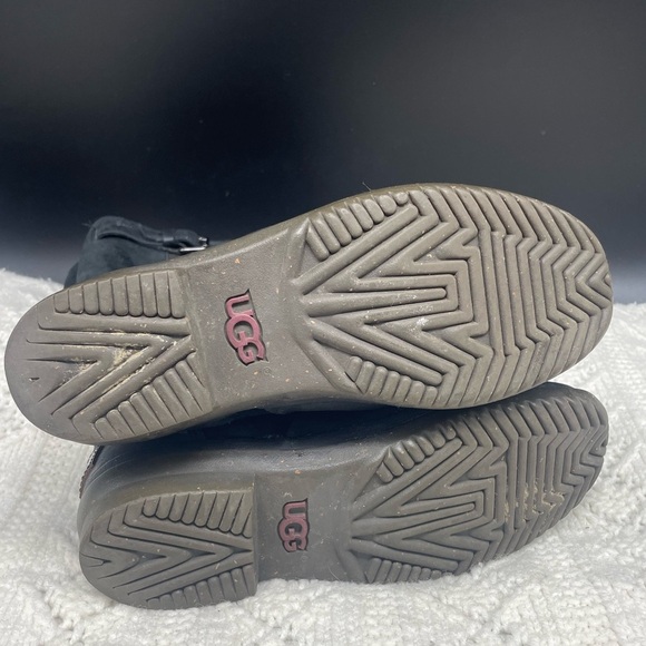 Ugg Women’s 6 Thomsen Black Suede Wool Leather Boot Winter Weatherproof Dry Rain - Picture 5 of 7